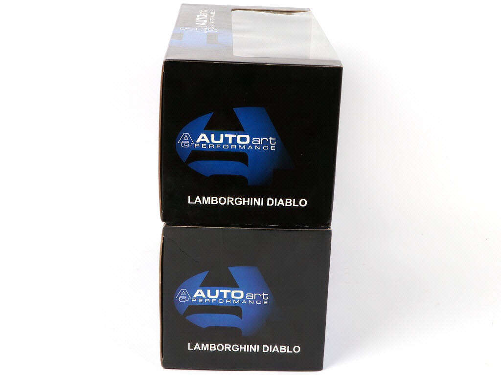 Lot 56 - AUTOART (ALLEMAGNE) (2)