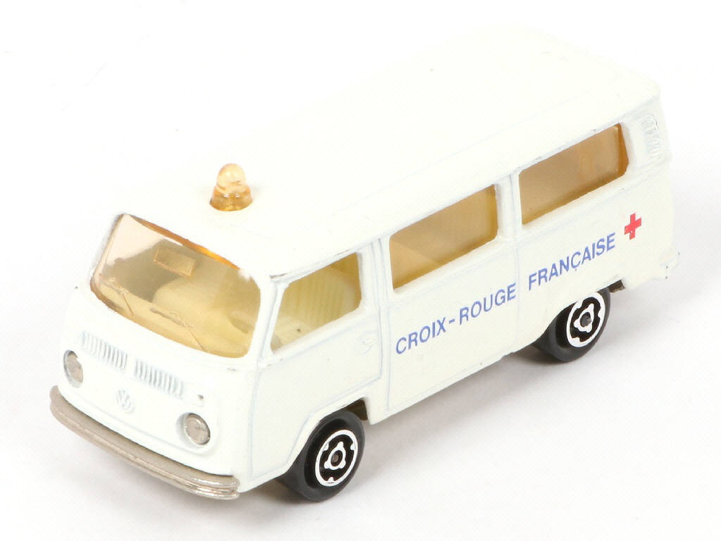 Lot 260 - MAJORETTE (FRANCE) (1)