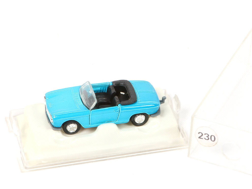 Lot 252 - MAJORETTE (FRANCE) (1)