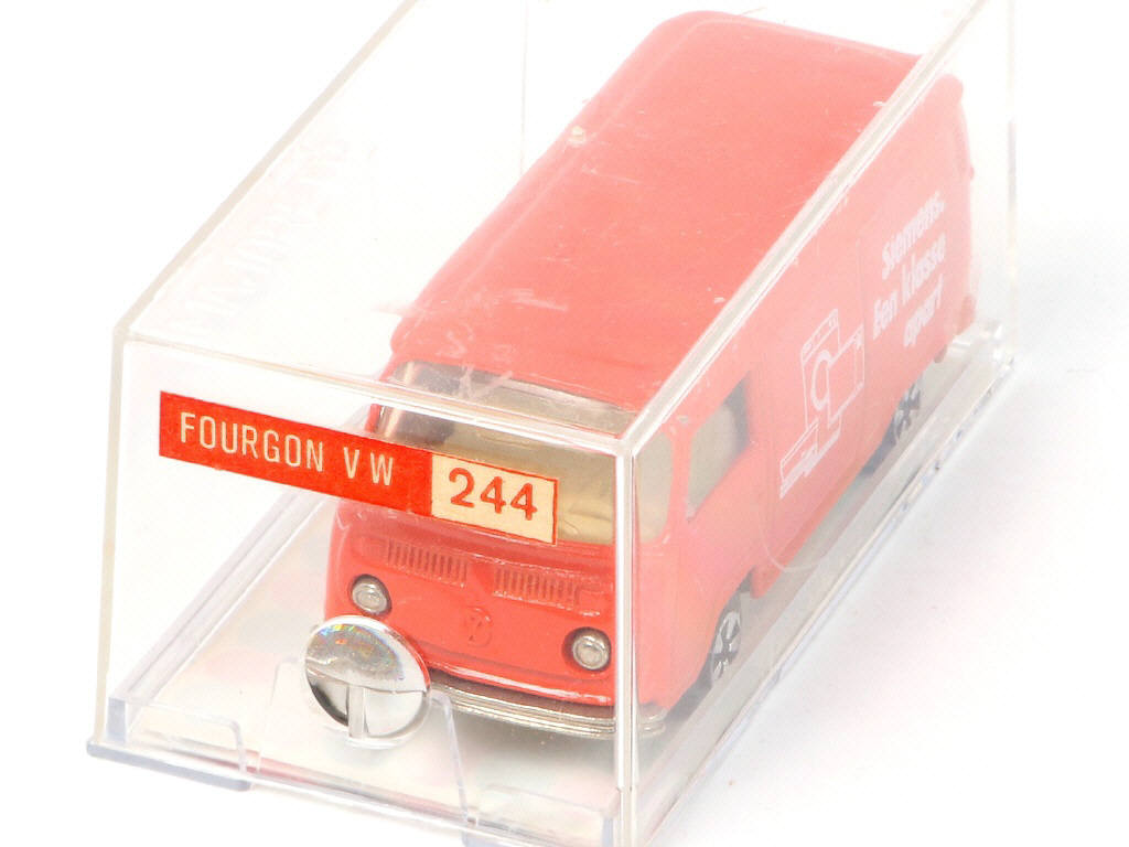 Lot 258 - MAJORETTE (FRANCE) (1)