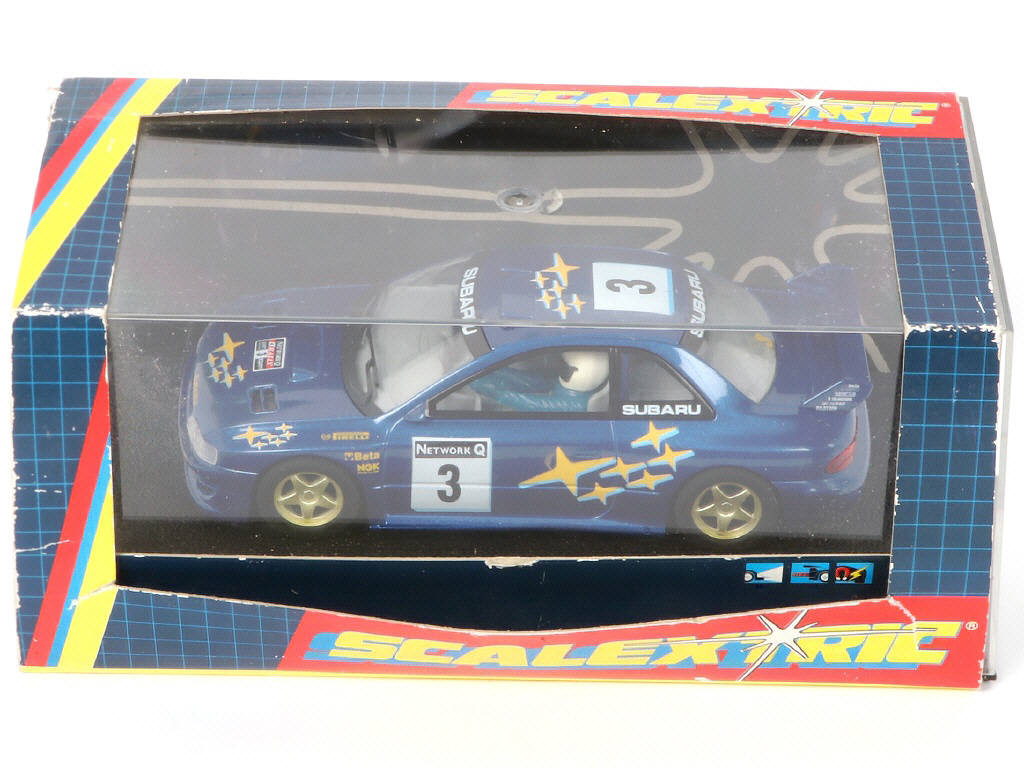 Lot 70 - DIVERS (4)