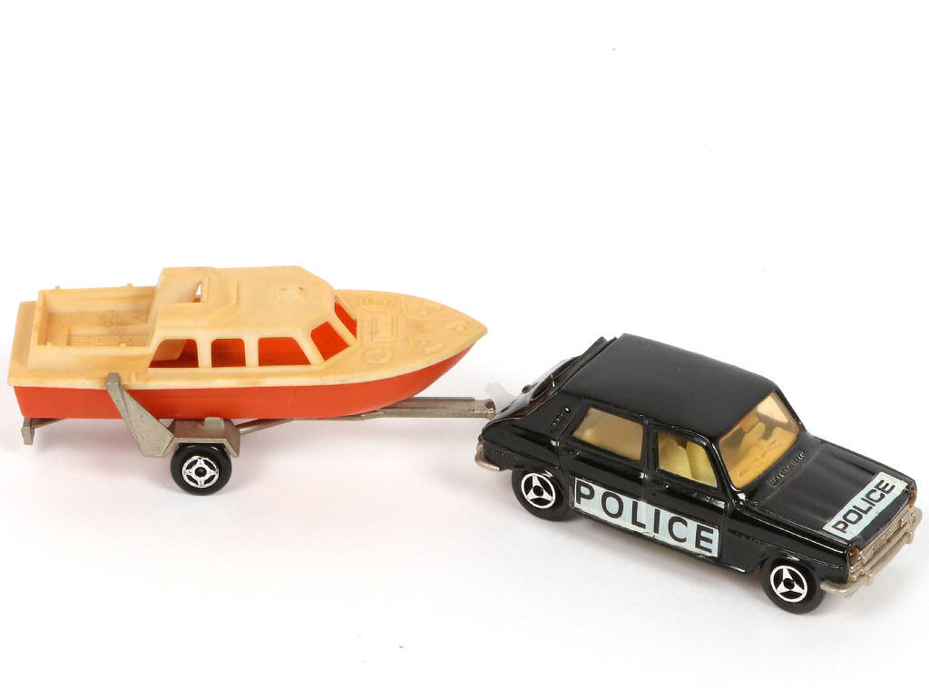 Lot 243 - MAJORETTE (FRANCE) (1)