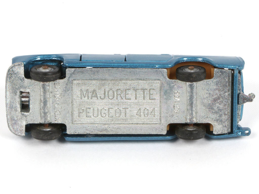 Lot 237 - MAJORETTE (FRANCE) (1)