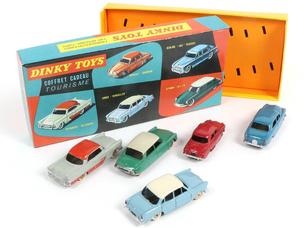 Lot 208 - DINKY TOYS (FRANCE) (1)