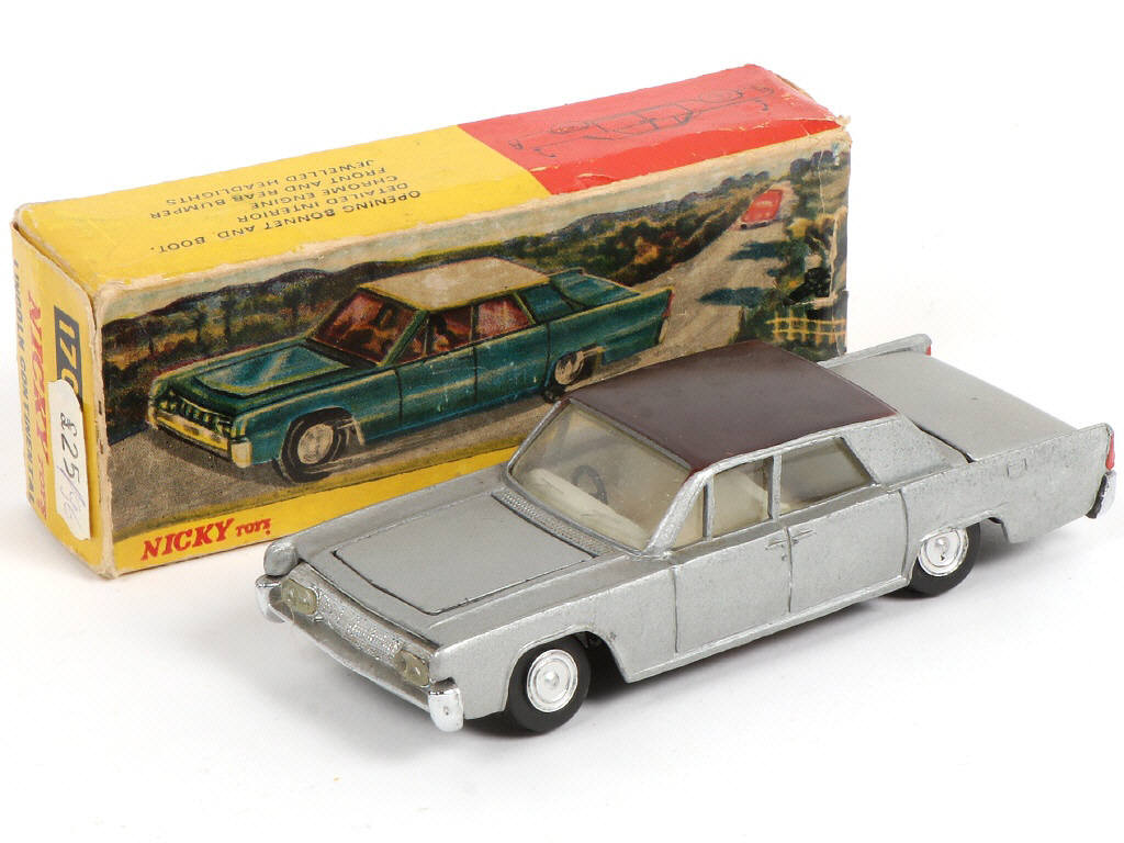 Lot 236 - NICKYTOYS (INDE) (1)