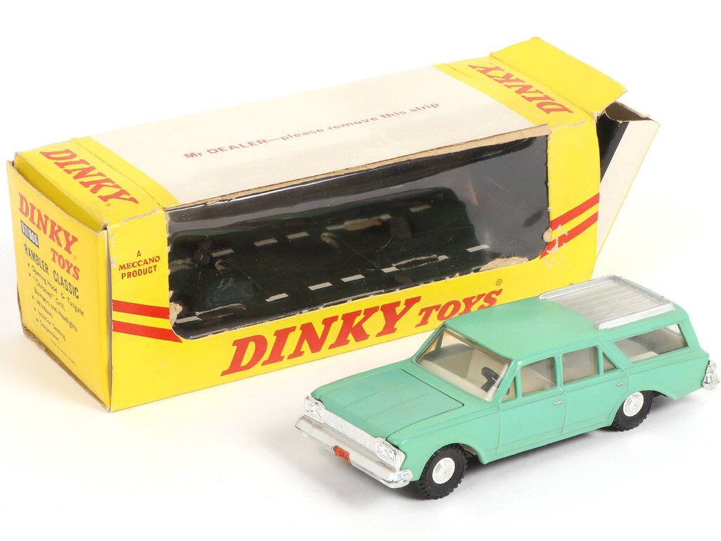 Lot 294 - DINKY TOYS (GB) (1)
