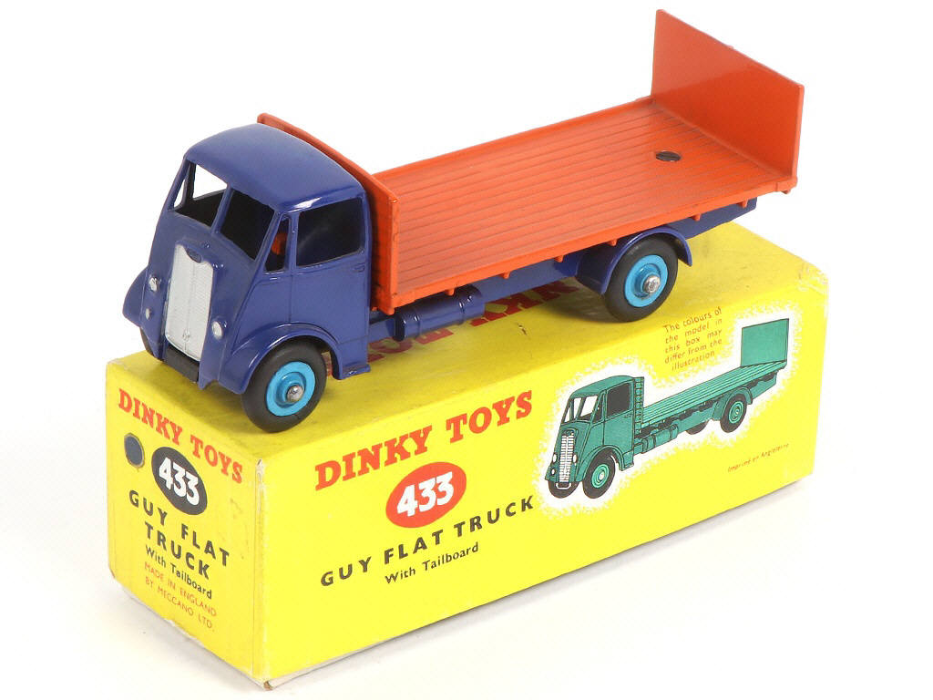 Lot 320 - DINKY TOYS (GB) (1)