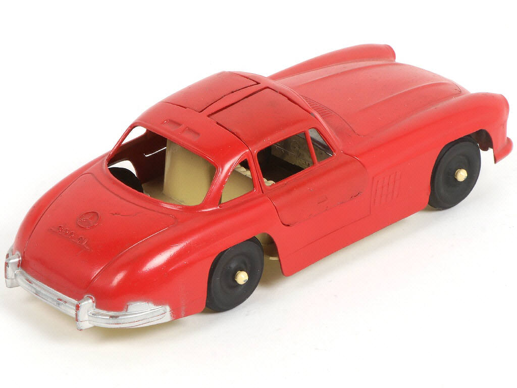 Lot 67 - TOOTSIETOY (USA) (1)