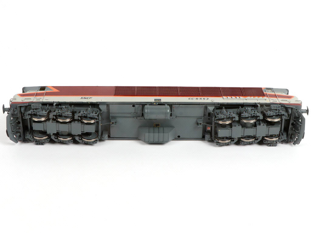 Lot 13 - AMJL MODELS (PAYS-BAS) (1)