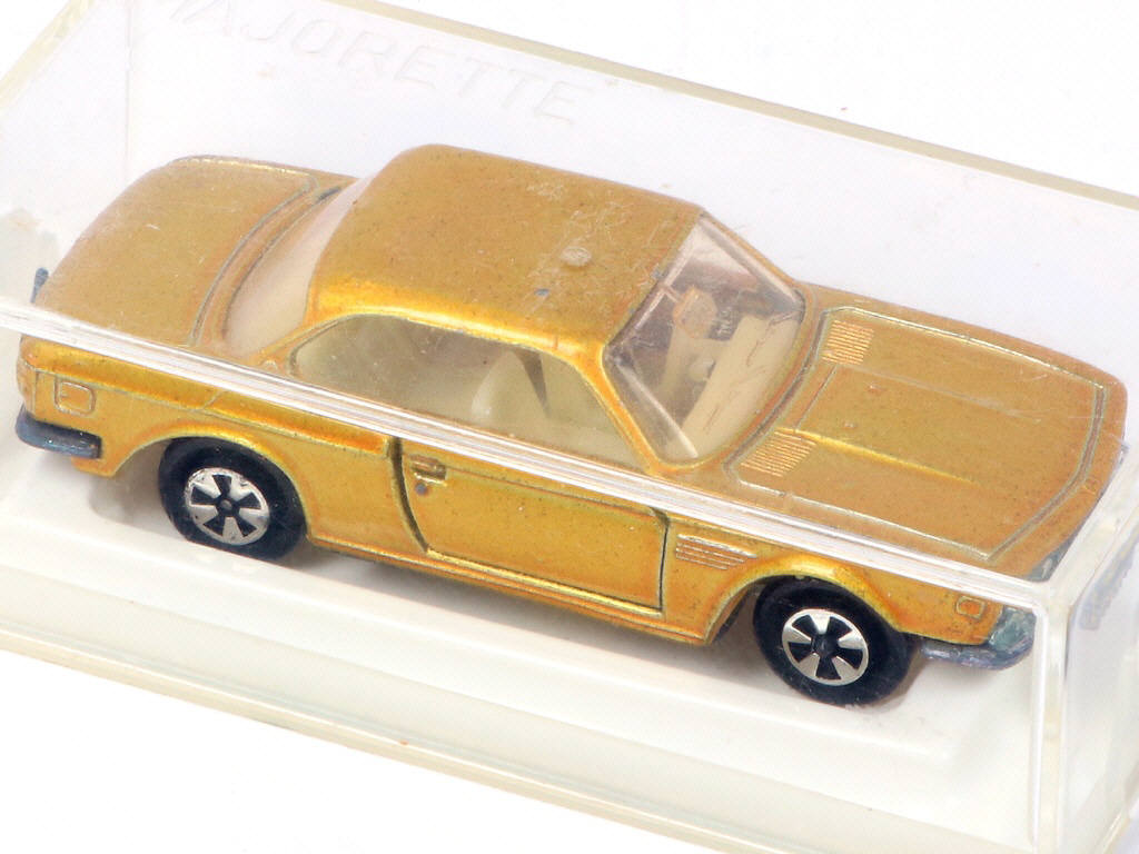 Lot 206 - MAJORETTE (FRANCE) (1)