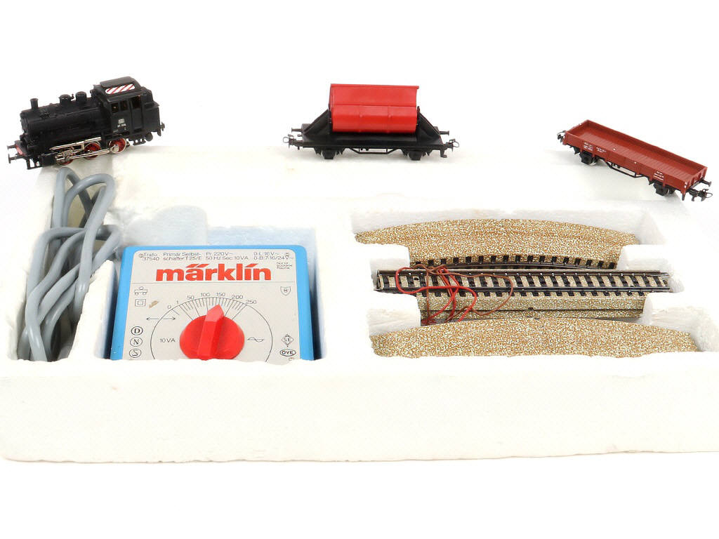 Lot 8 - MÄRKLIN 'HO' (ALLEMAGNE) (1)