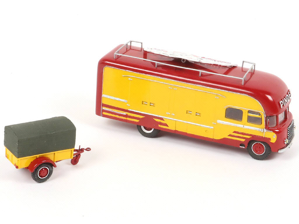 Lot 295 - CHAT C'EST CHOUETTE (FRANCE) (2)