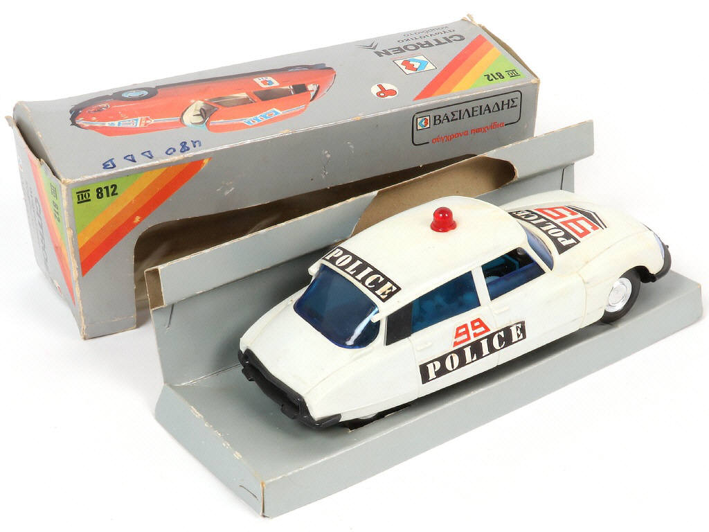 Lot 34 - K B (GRECE) (1)