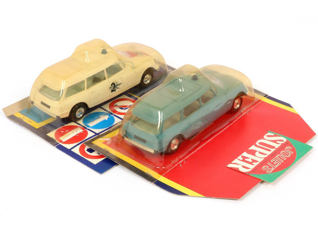 Lot 113 - INJECTAPLASTIC (FRANCE) (2)