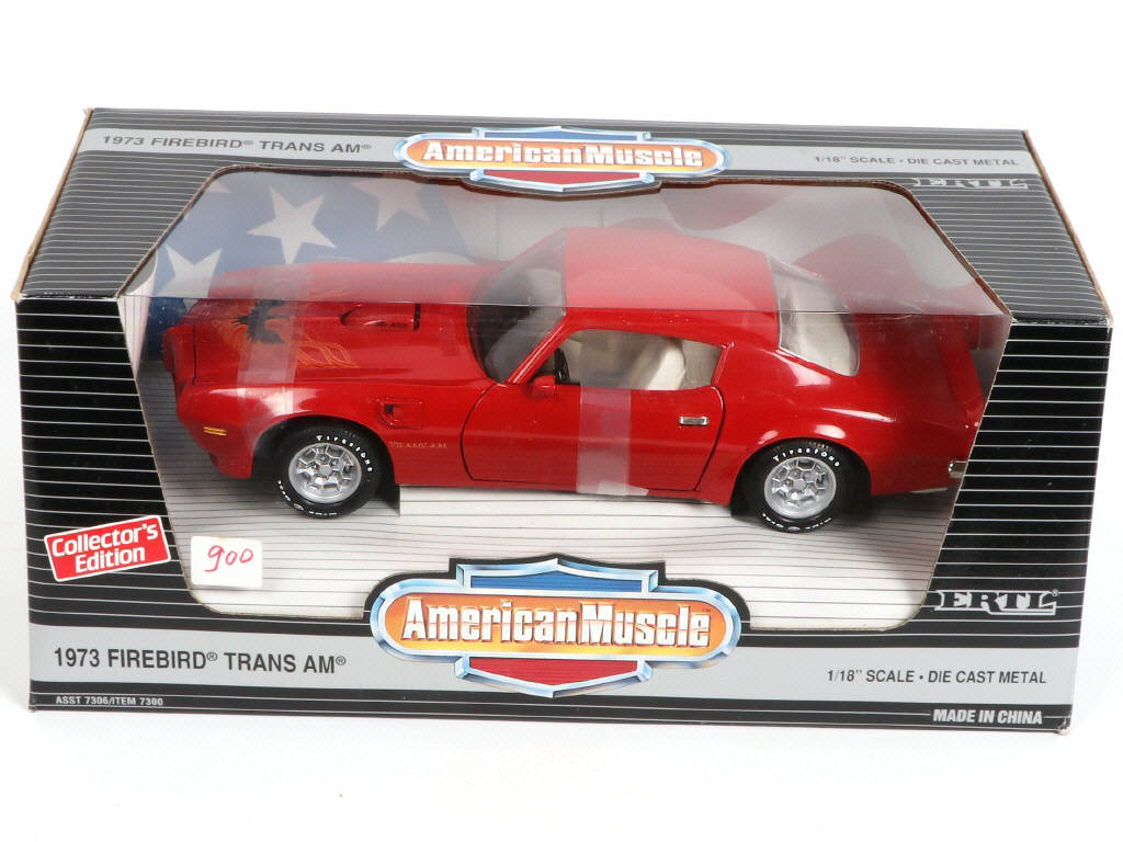Lot 23 - ERTL (USA) (4)