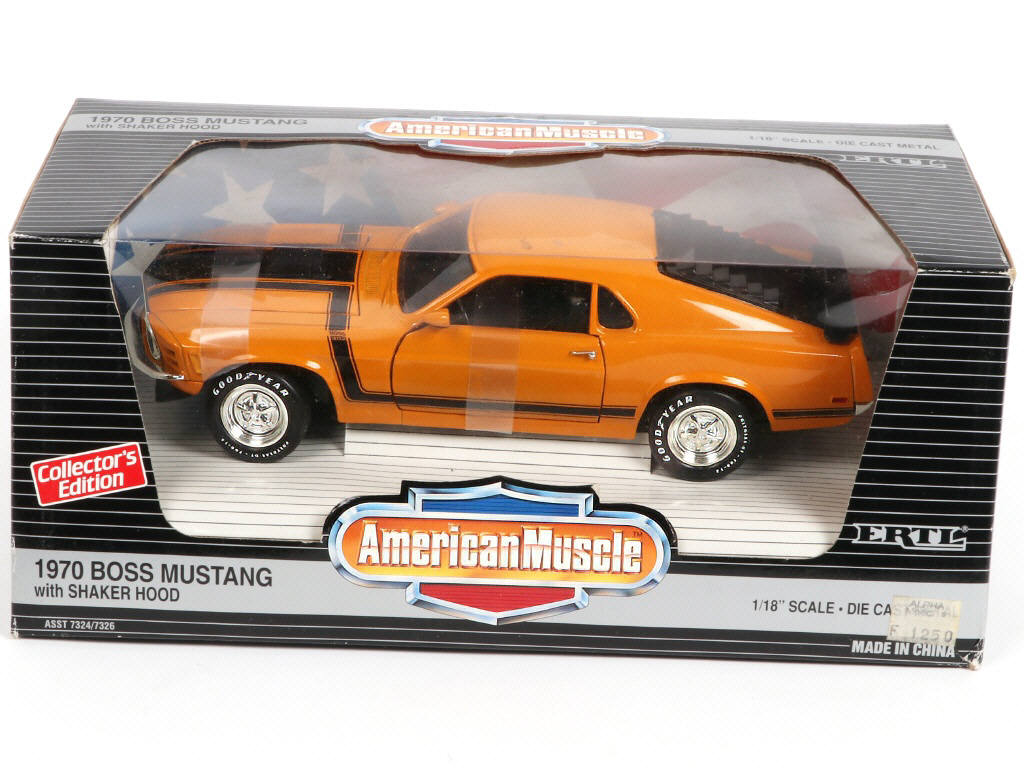 Lot 24 - ERTL (USA) (4)