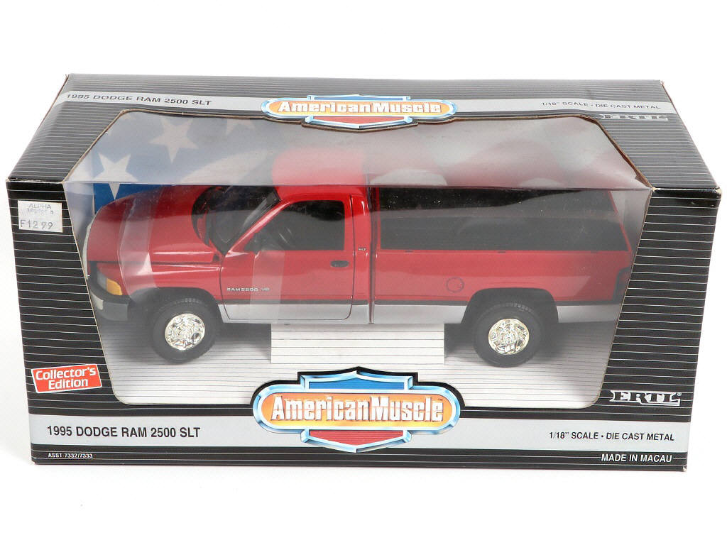 Lot 26 - ERTL (USA) (4)