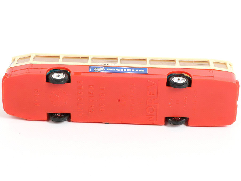 Lot 204 - NOREV (FRANCE) (1)