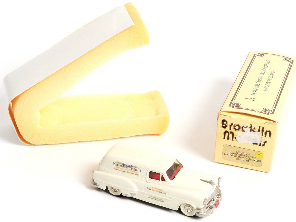 Lot 143 - BROOKLIN MODELS (GB) (1)