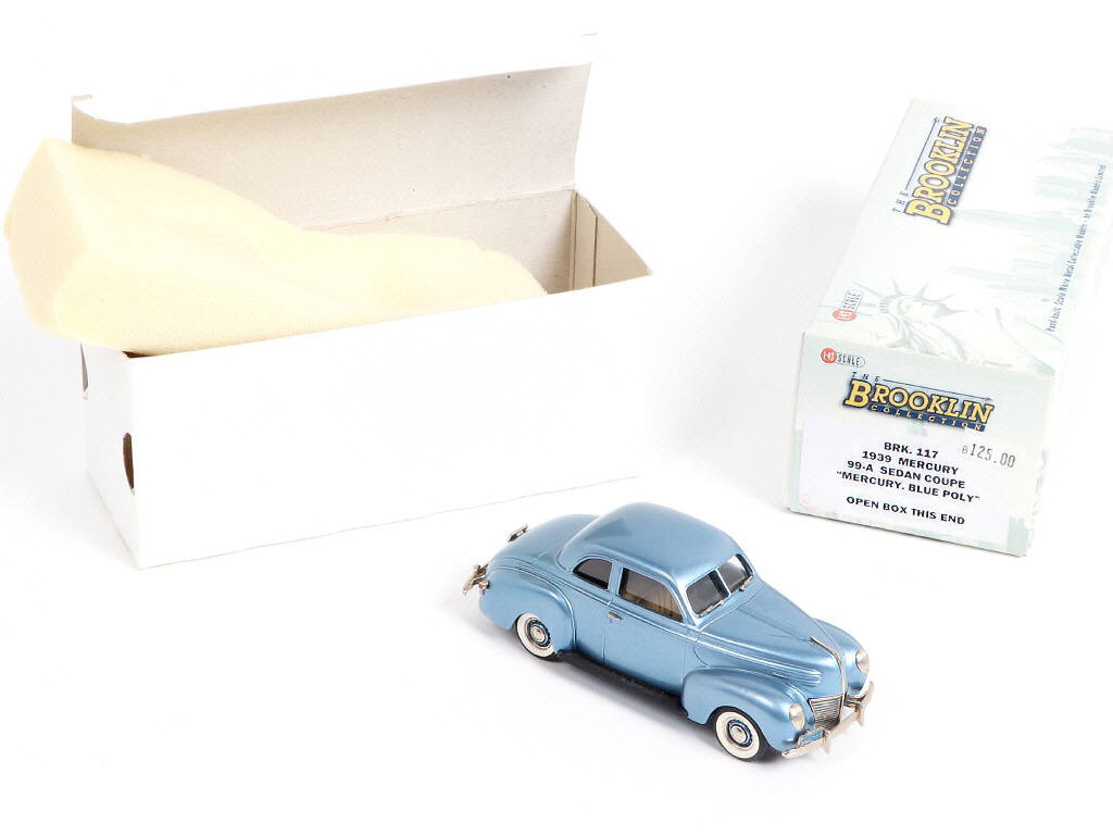 Lot 130 - BROOKLIN MODELS (GB) (1)