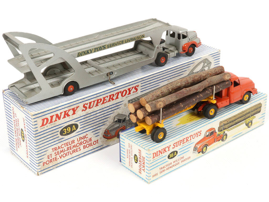 Lot 285 - DINKY TOYS (FRANCE) (2)