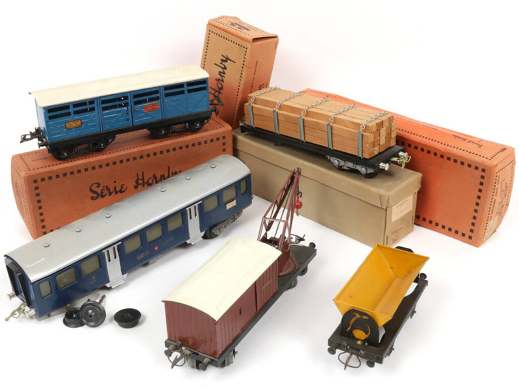 Lot 9 - DIVERS (Ecartement O) (5)