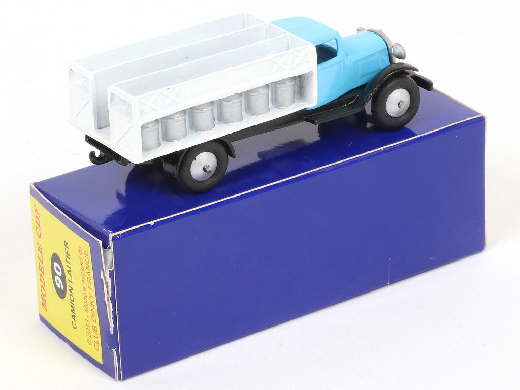 Lot 213 - CLUB DINKY FRANCE (1)
