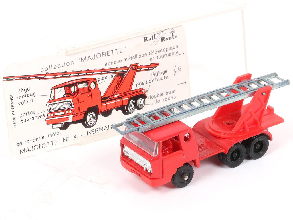 Lot 154 - MAJORETTE (FRANCE) (1)