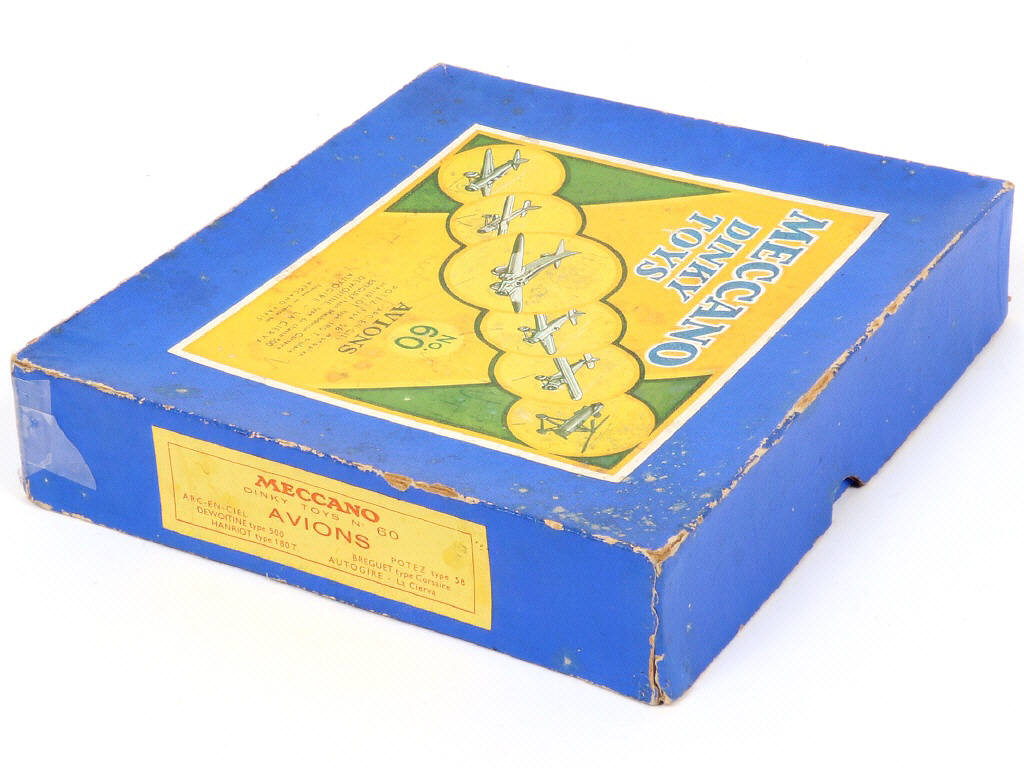 Lot 263 - DINKY TOYS (FRANCE) (1)
