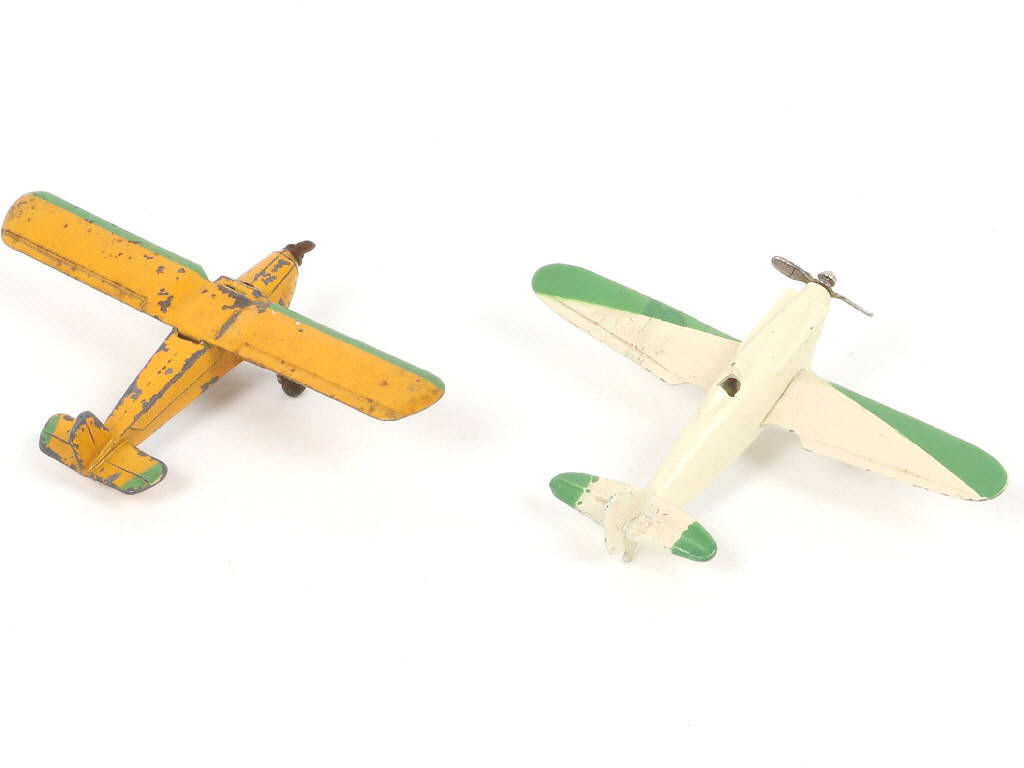 Lot 269 - DINKY TOYS (FRANCE) (2)