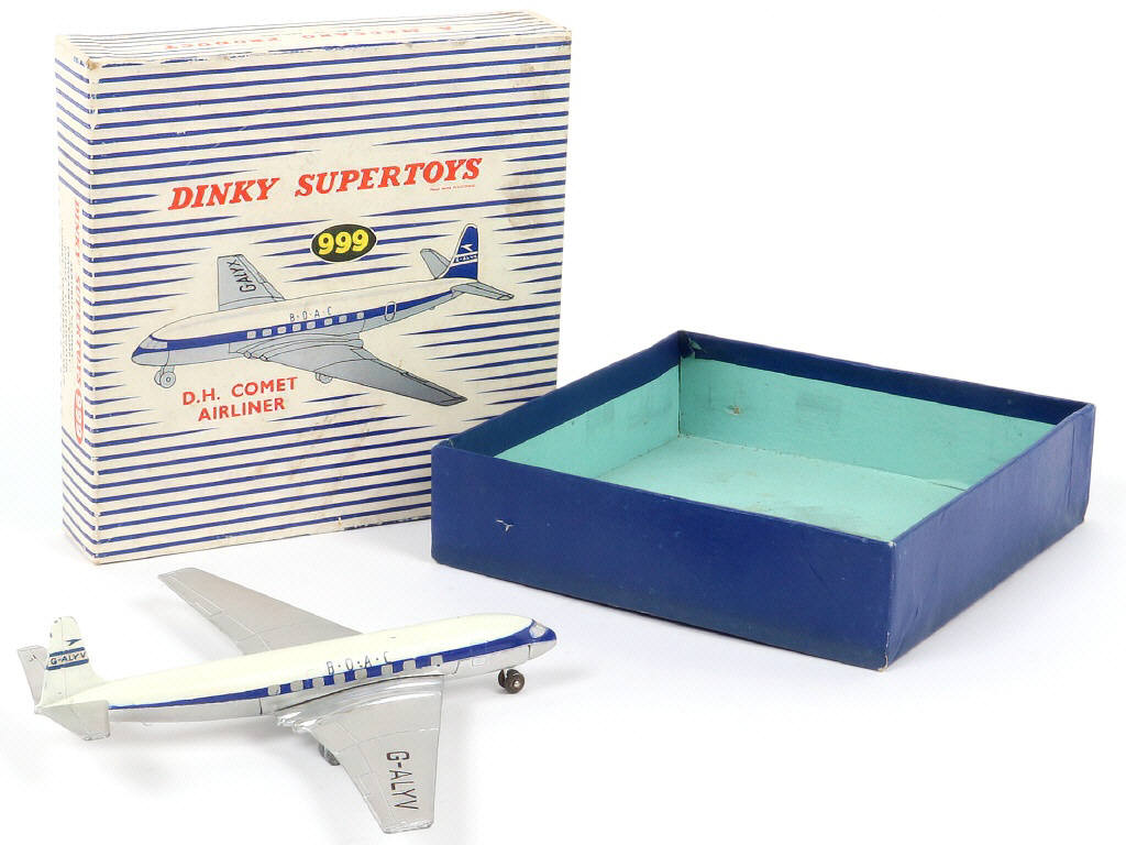 Lot 311 - DINKY TOYS (GB) (1)