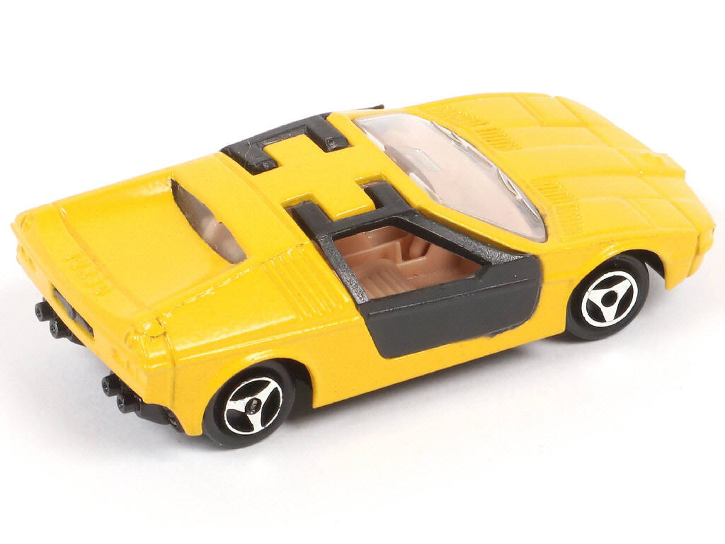 Lot 182 - MAJORETTE (FRANCE) (1)