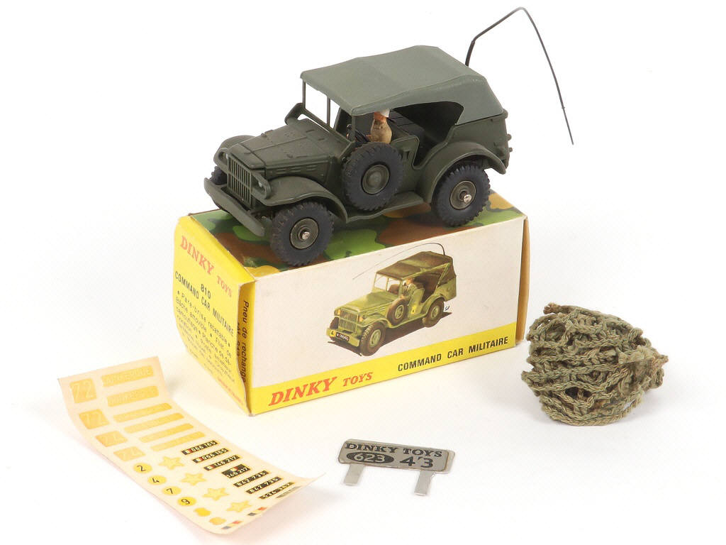 Lot 277 - DINKY TOYS (FRANCE) (1)