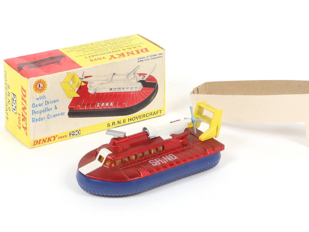 Lot 297 - DINKY TOYS (GB) (1)