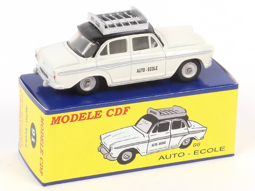 Lot 237 - CLUB DINKY FRANCE (1)