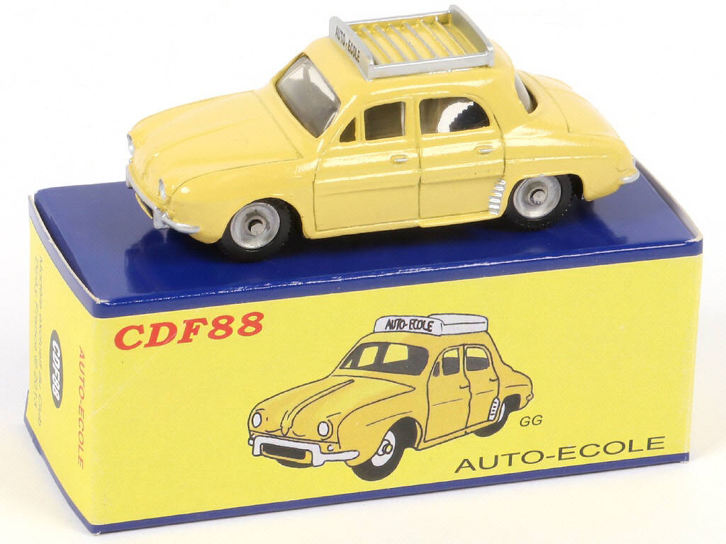 Lot 250 - CLUB DINKY FRANCE (1)