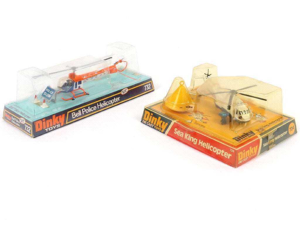 Lot 313 - DINKY TOYS (GB) (2)