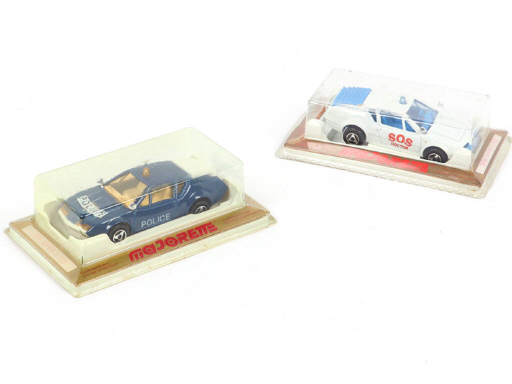 Lot 204 - MAJORETTE (FRANCE) (2)