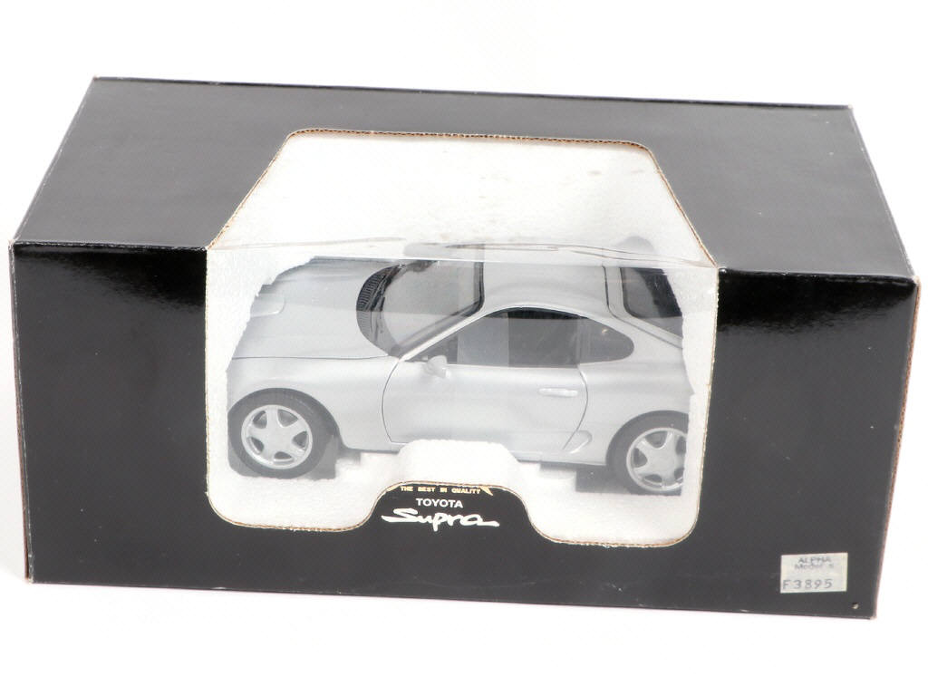 Lot 25 - KYOSHO (JAPON) (2)