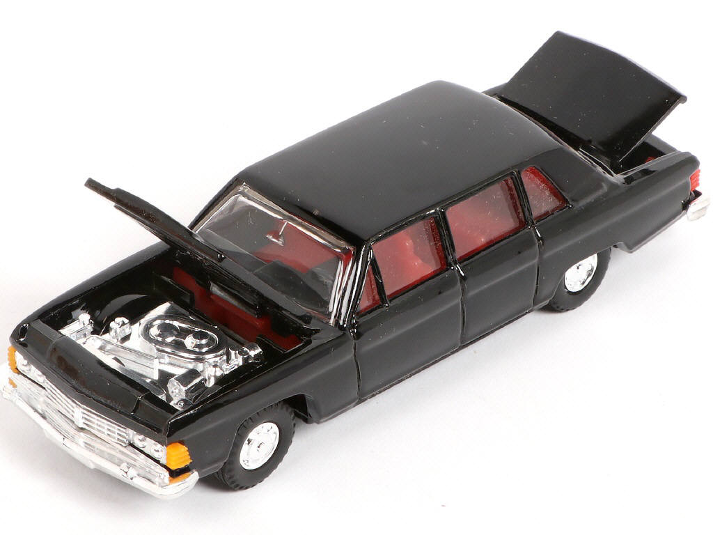 Lot 77 - NOVOEXPORT (URSS) (1)