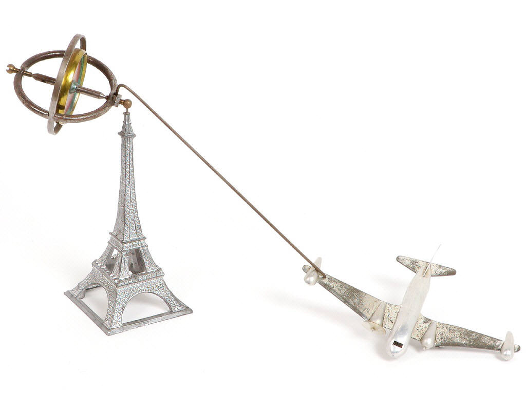 Lot 10 - M.W PARIS (FRANCE) (1)