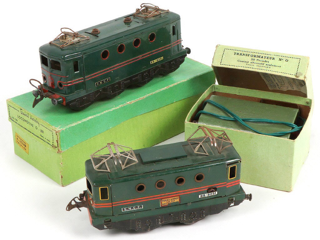 Lot 19 - HORNBY 'O' (FRANCE) (3)