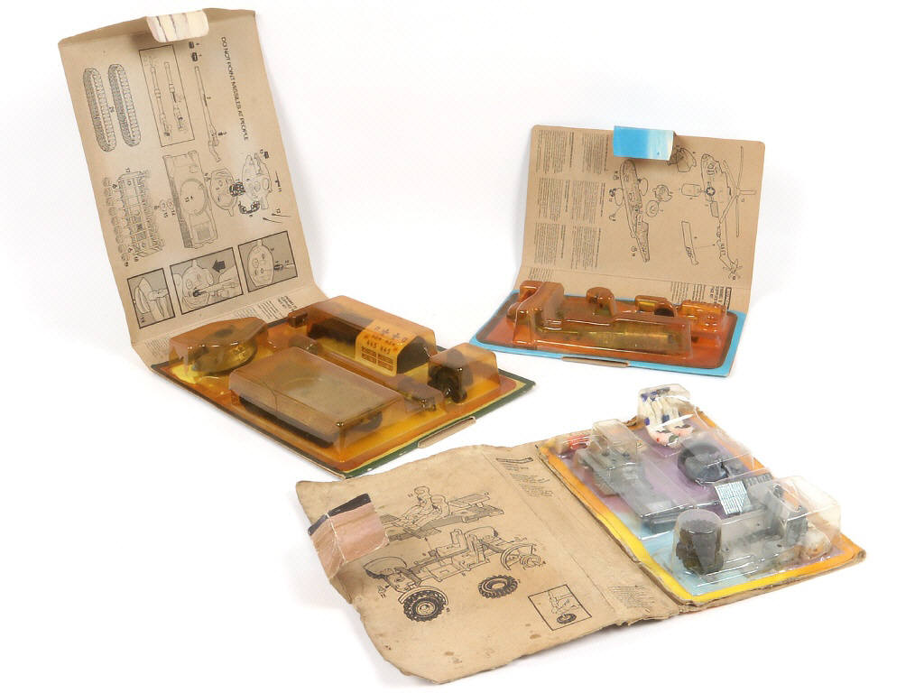 Lot 345 - DINKY TOYS (GB) (5)