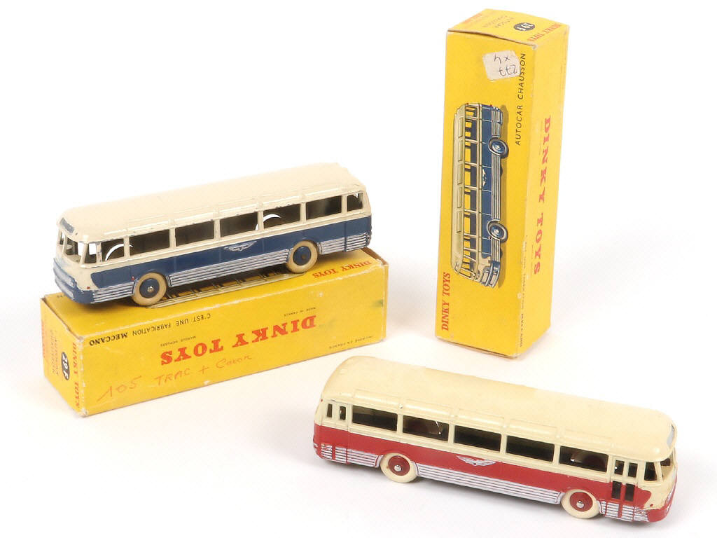 Lot 312 - DINKY TOYS (FRANCE) (2)