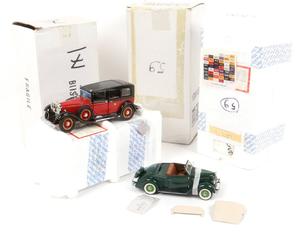 Lot 21 - FRANKLIN MINT (USA) (2)