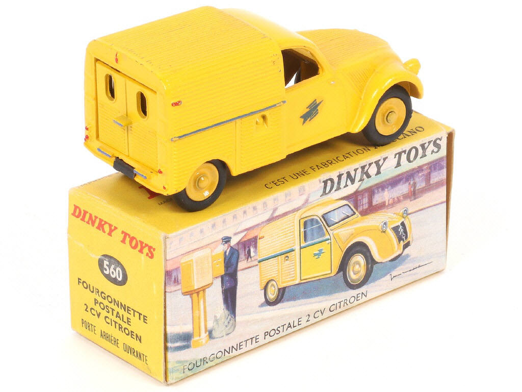 Lot 263 - DINKY TOYS (FRANCE) (1)