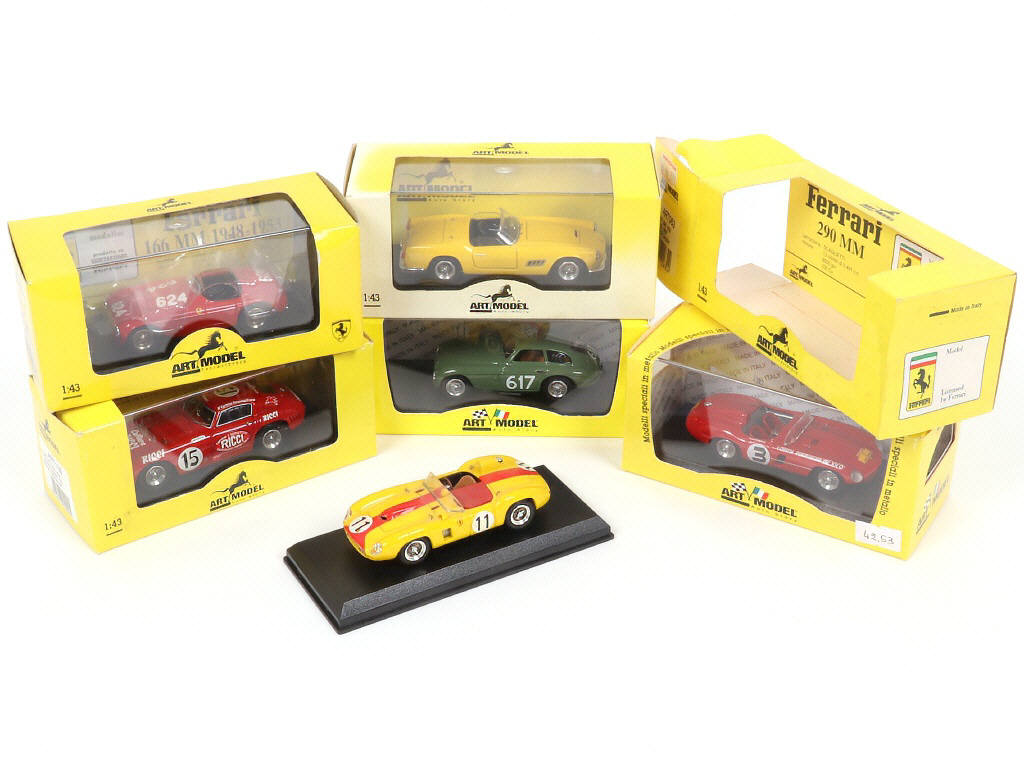 Lot 151 - ART MODEL (ITALIE) (6)