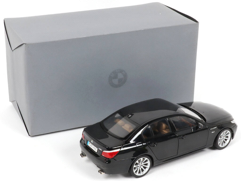 Lot 27 - KYOSHO (JAPON) (1)