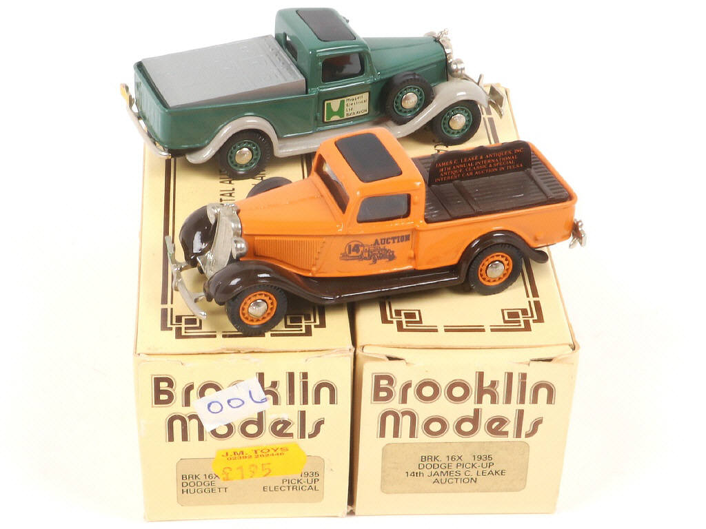 Lot 105 - BROOKLIN MODELS (GB) (2)