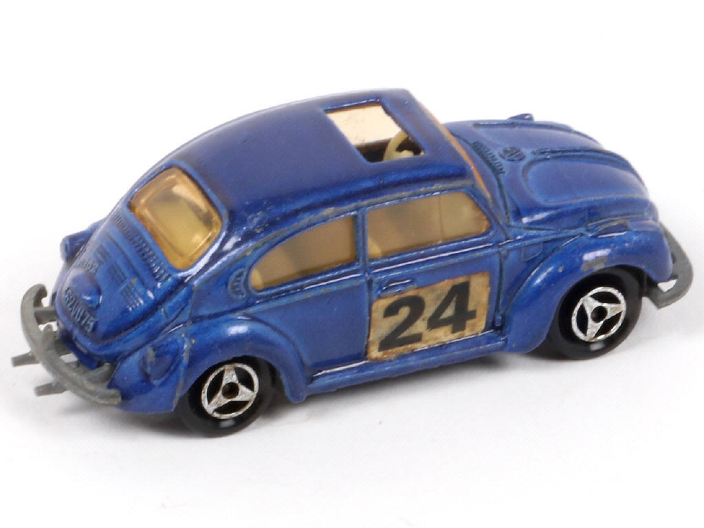 Lot 182 - MAJORETTE (FRANCE) (1)
